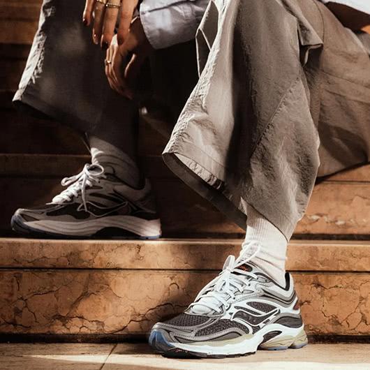 Saucony