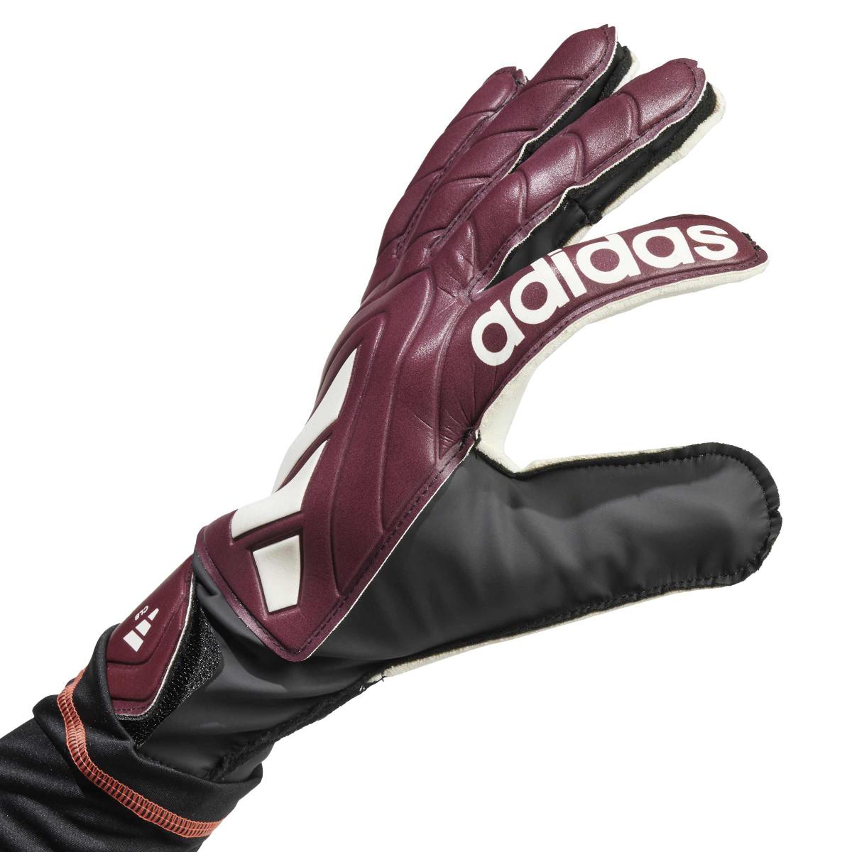 product/2/0/2025_09_adidas_iq4017_2_hardware_on_model_detail_view_1_white.jpg