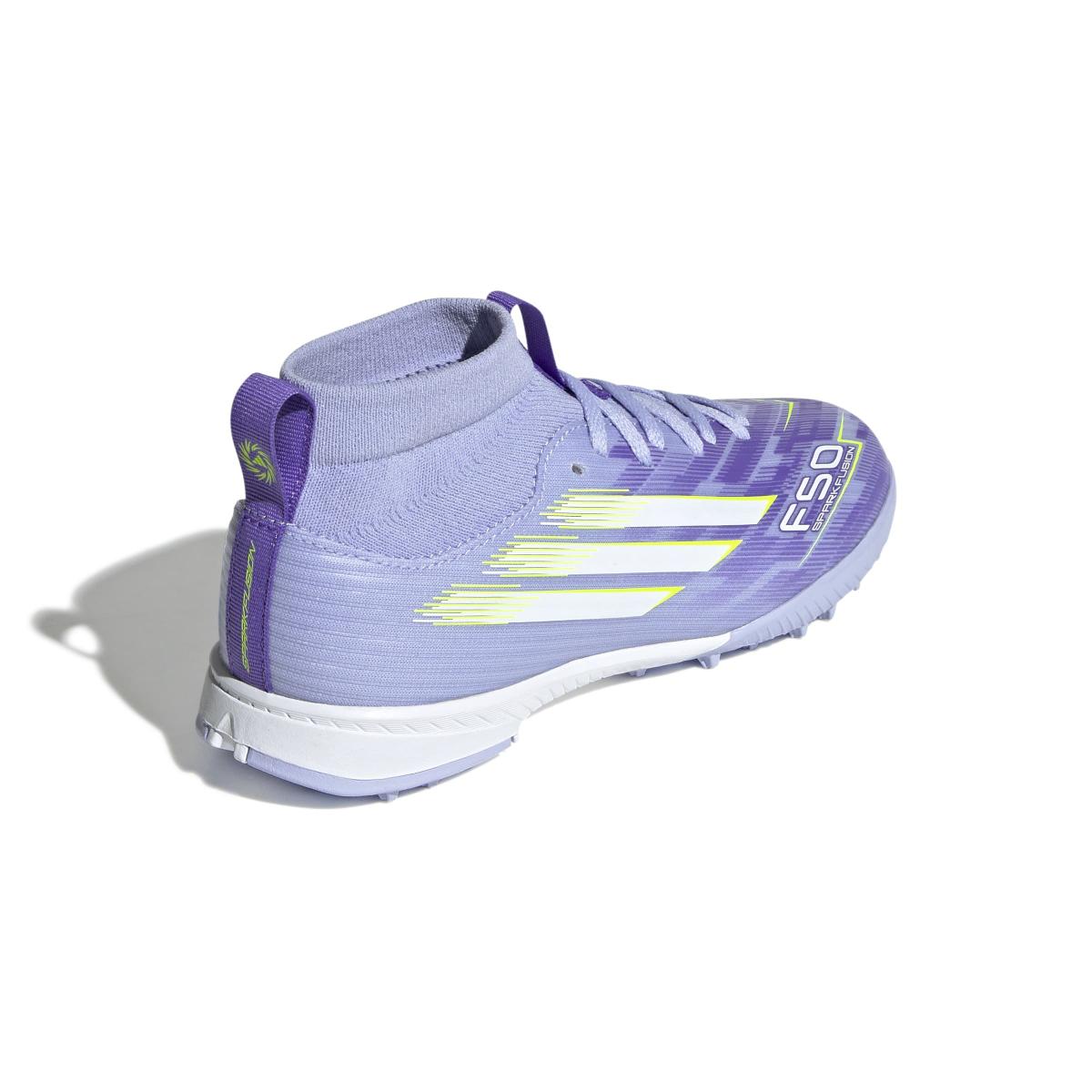 product/2/0/2025_adidas_jr1416_6_footwear_photography_back_lateral_top_view_white.jpg