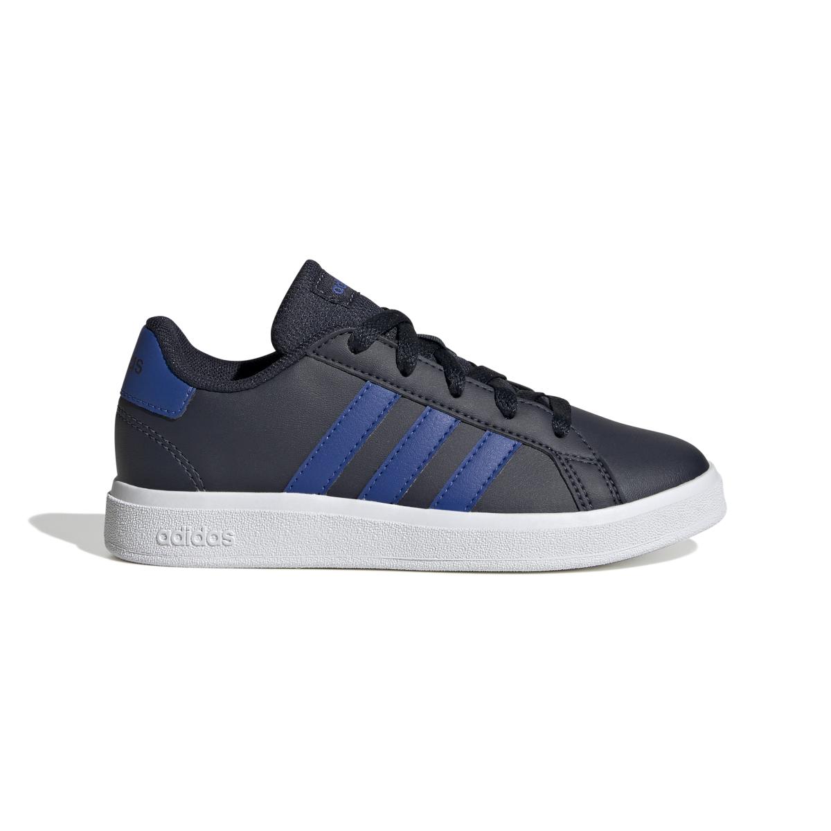 product/a/d/adidas-originals_ig4827_1_footwear_photography_side_lateral_center_view_white.jpg