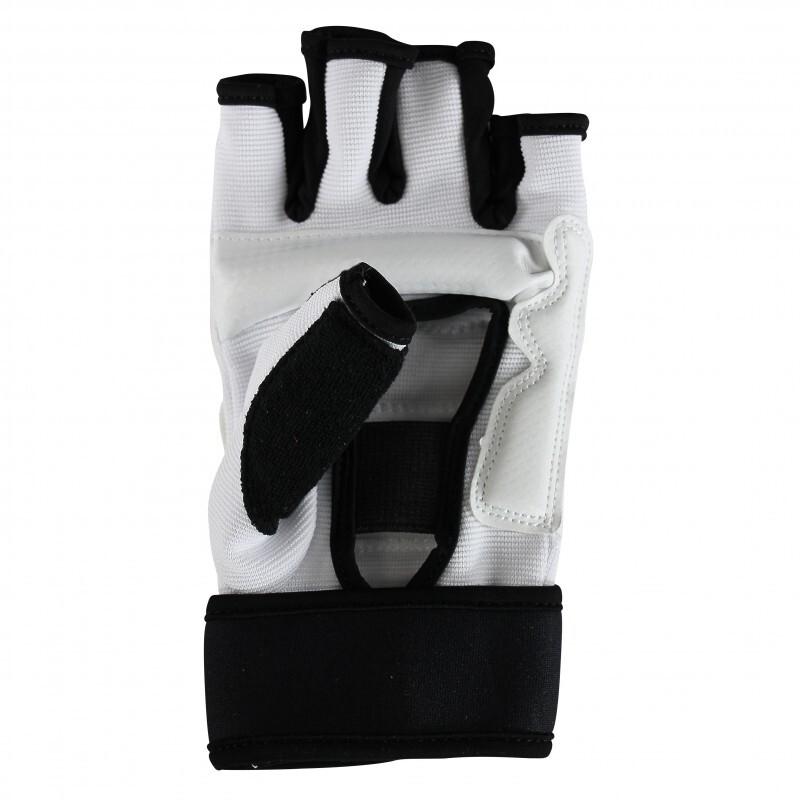 product/a/d/adidas_aditfg01_white_black_2.jpg