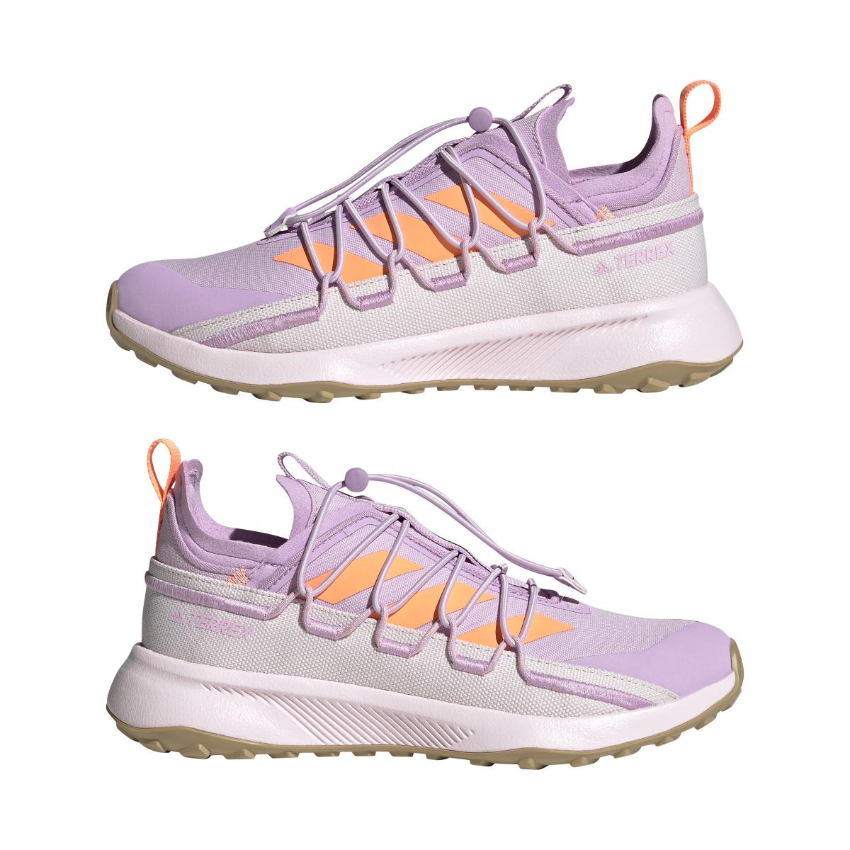 product/a/d/adidas_gx8688_12_footwear_photography_mirrored_pair_view_white_000.jpg