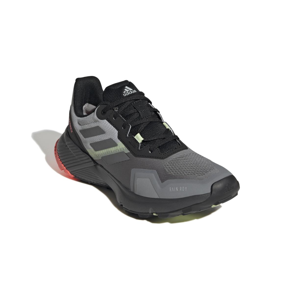 product/a/d/adidas_h03387_6_footwear_photography_front_lateral_top_view_white_000.jpg