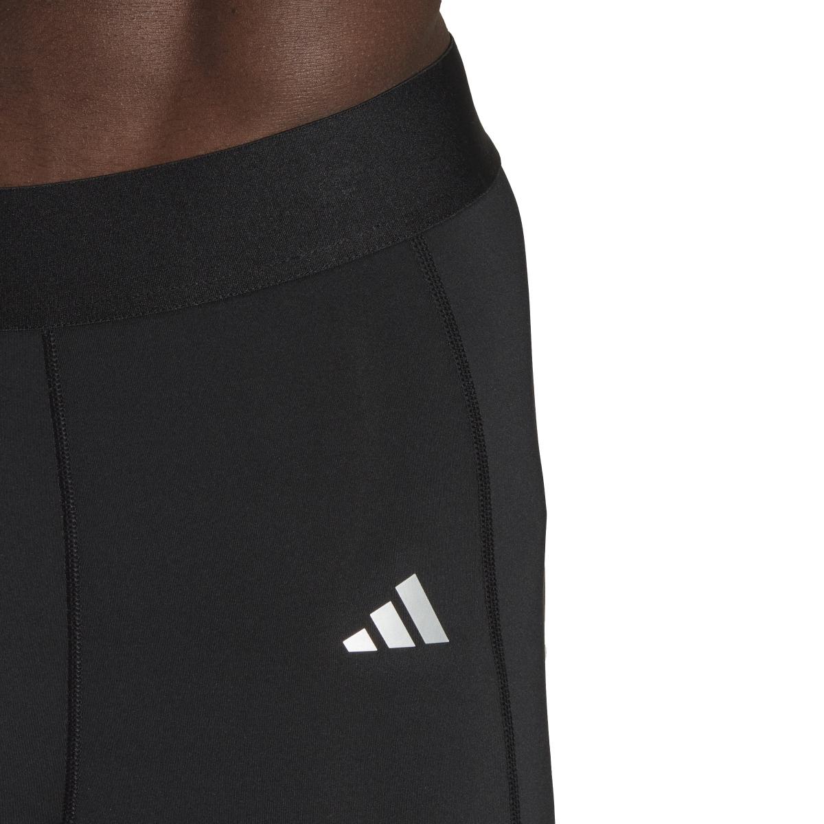 product/a/d/adidas_hp0618_6_apparel_on_model_detail_view_1_white.jpg
