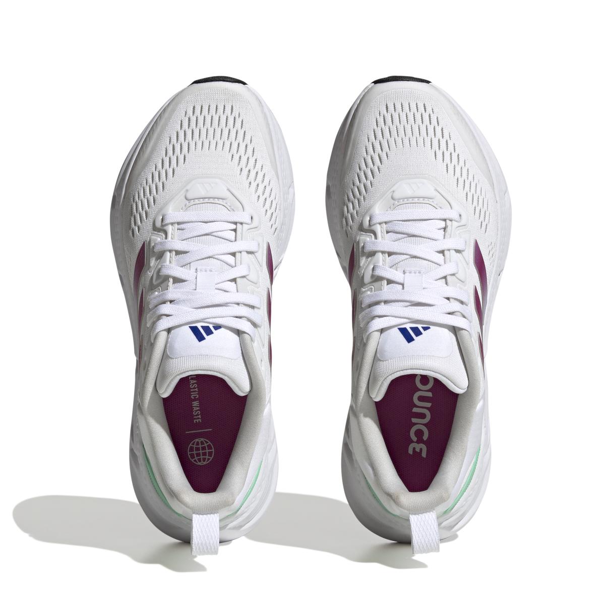product/a/d/adidas_hp2431_3_footwear_photography_top_portrait_view_white_000.jpg