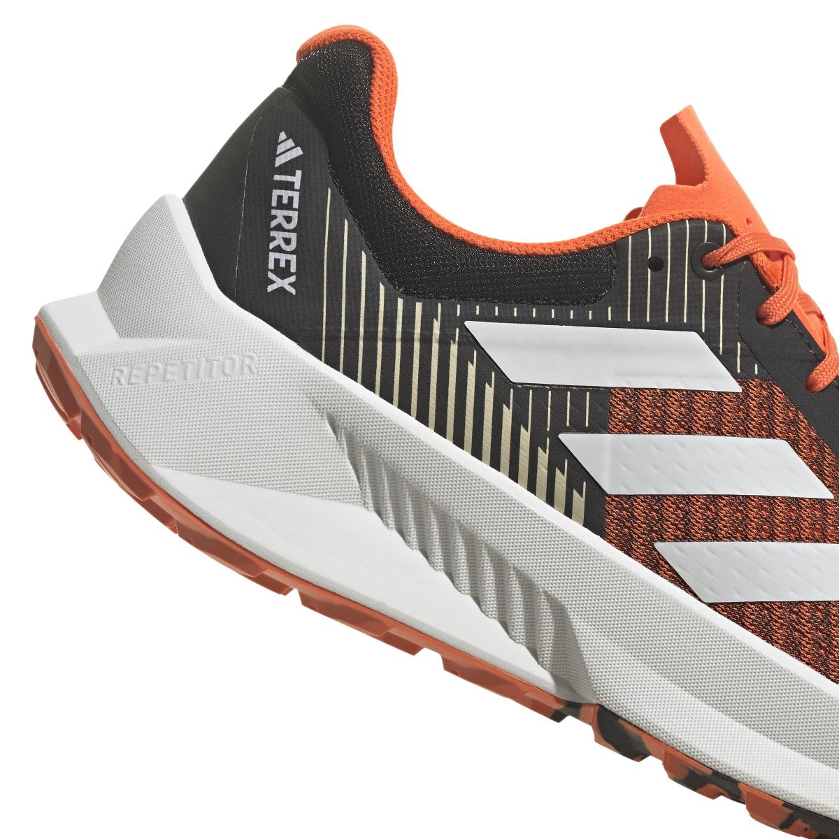 product/a/d/adidas_hp5564_9_footwear_photography_detail_view_2_white_000.jpg