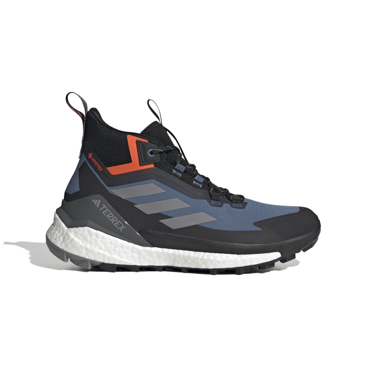 product/a/d/adidas_hq8382_1_footwear_photography_side_lateral_center_view_white_000.jpg