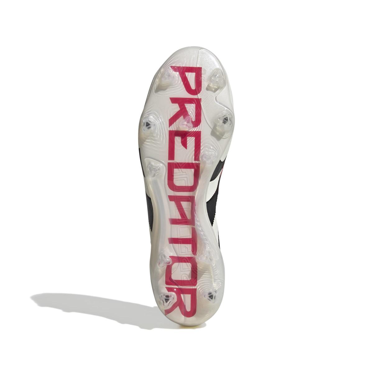 product/a/d/adidas_id3872_3_footwear_photography_bottom_view_white-nw091625.jpg