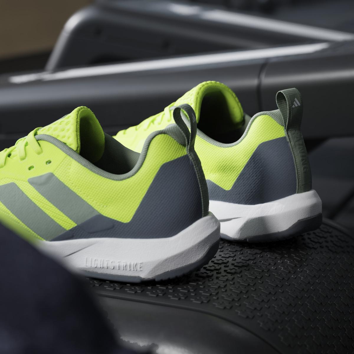 product/a/d/adidas_id6563_23_footwear_photography_heromrktng_view_10-nw091625.jpg