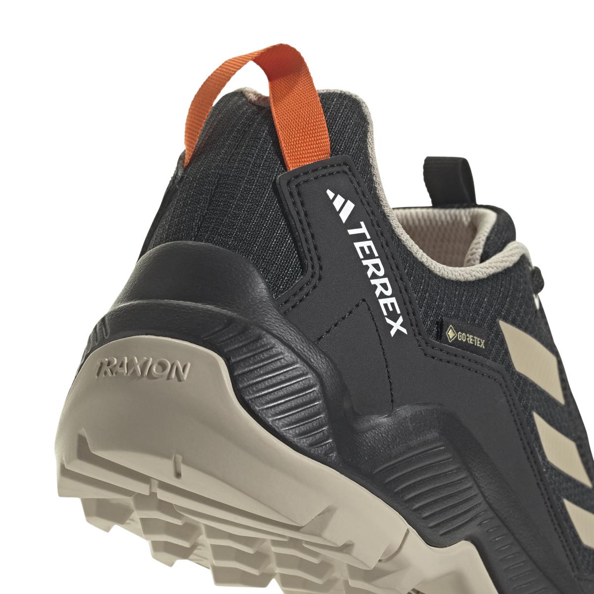 product/a/d/adidas_id7851_8_footwear_photography_detail_view_1_white.jpg