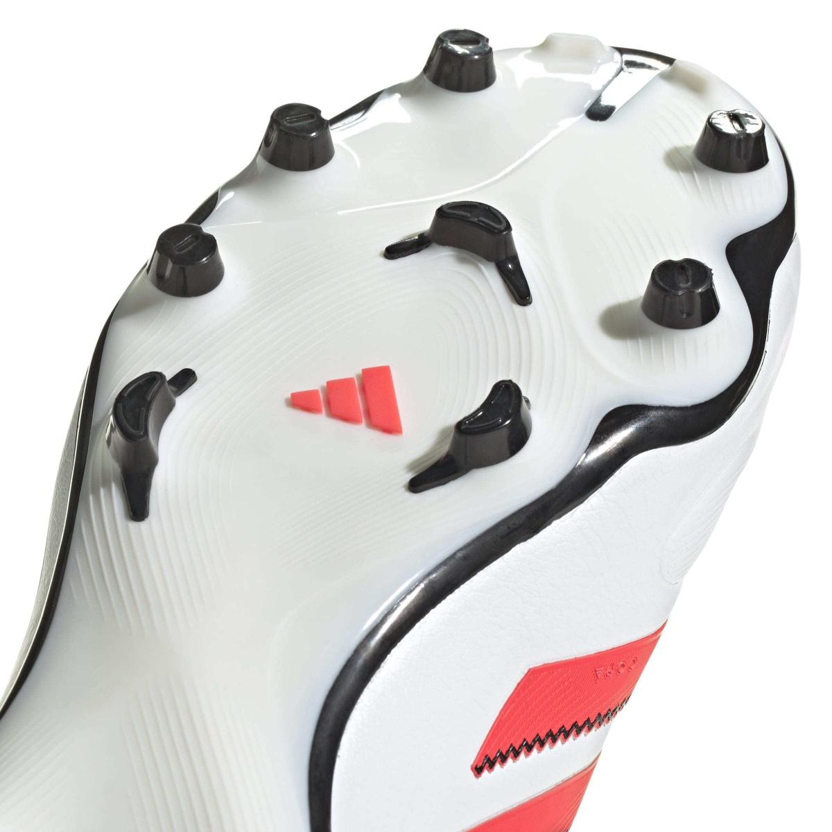 product/a/d/adidas_id9049_8_footwear_photography_detail_view_2_white-nw092325.jpg