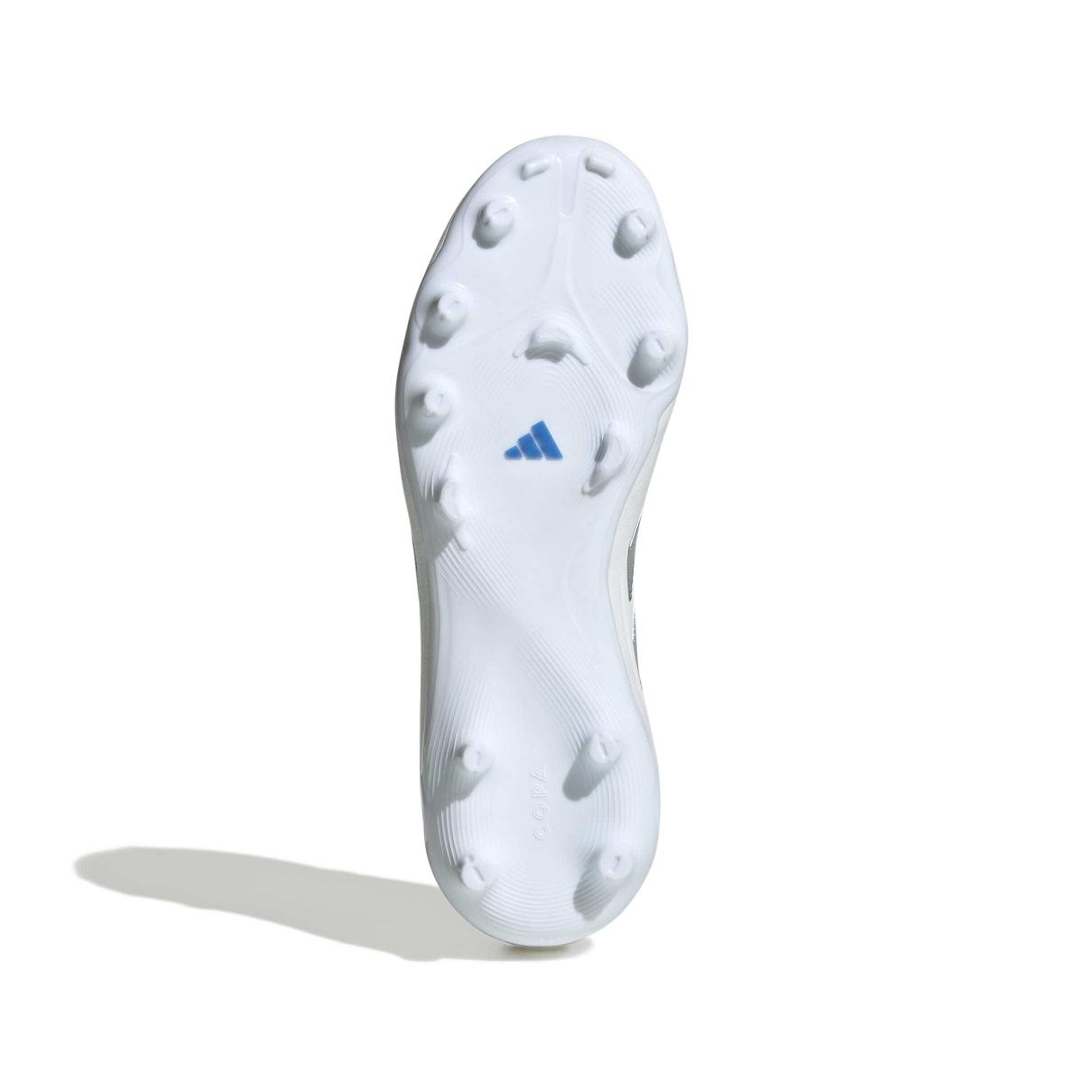 product/a/d/adidas_ie1196_3_footwear_photography_bottom_view_white-nw091625.jpg