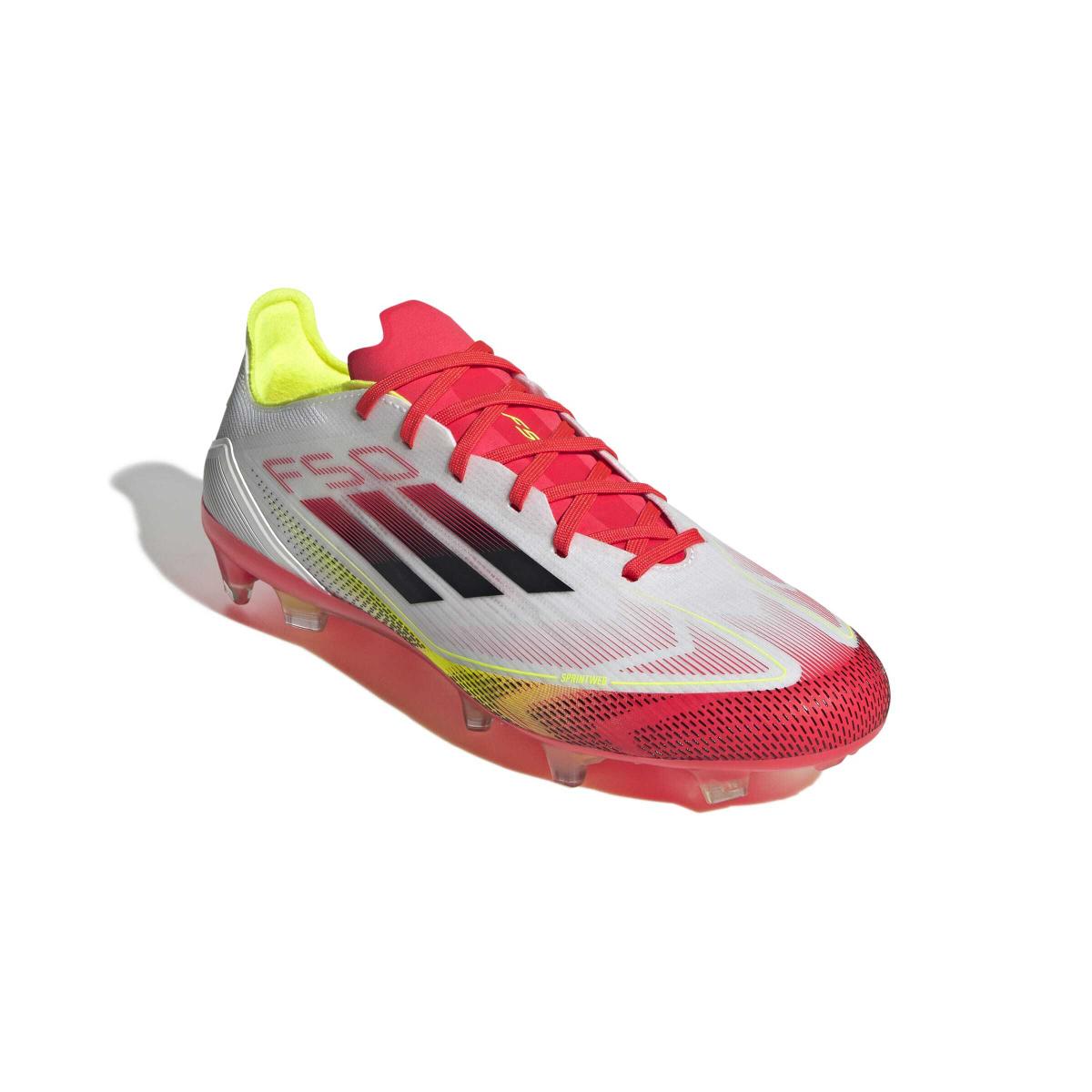 product/a/d/adidas_ie1284_5_footwear_photography_front_lateral_top_view_white-nw091625.jpg