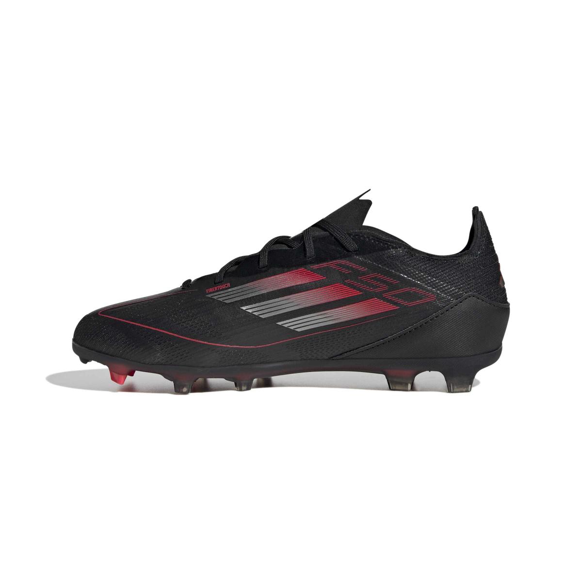 product/a/d/adidas_ie1304_4_footwear_photography_side_medial_center_view_white-nw091625.jpg