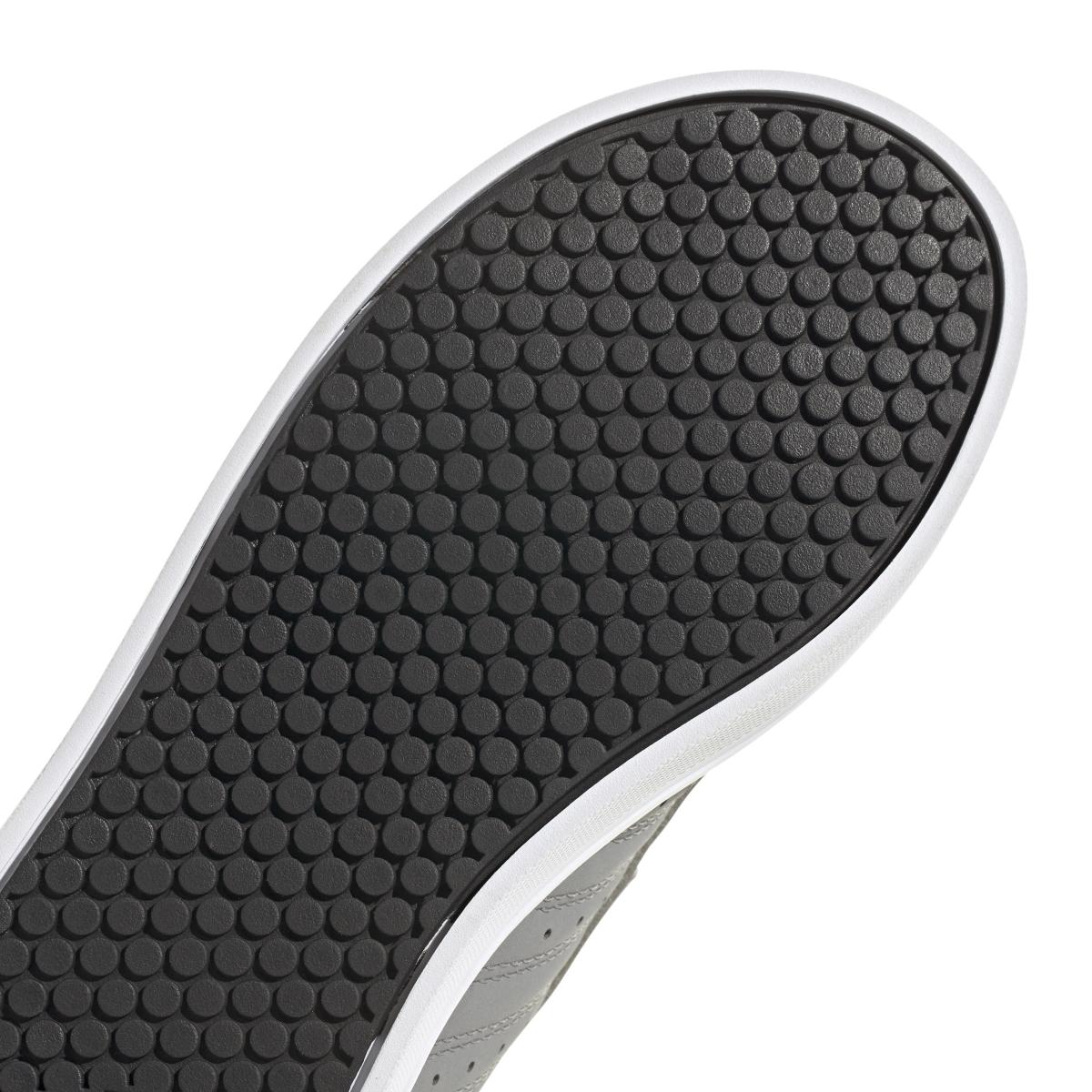 product/a/d/adidas_ie3469_9_footwear_photography_detail_view_2_white-nw052424.jpg