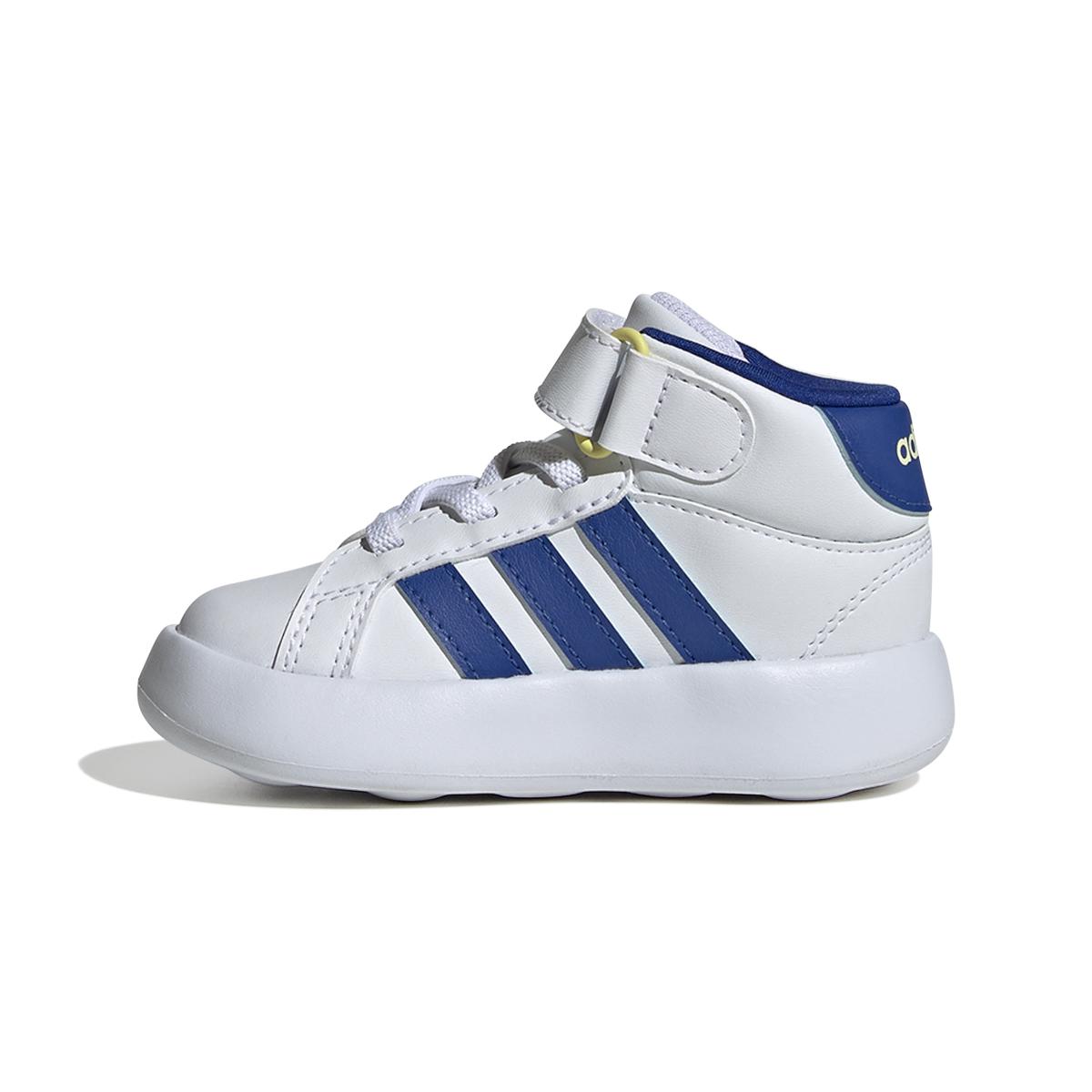 product/a/d/adidas_ie3865_5_footwear_photography_side_medial_center_view_white.jpg