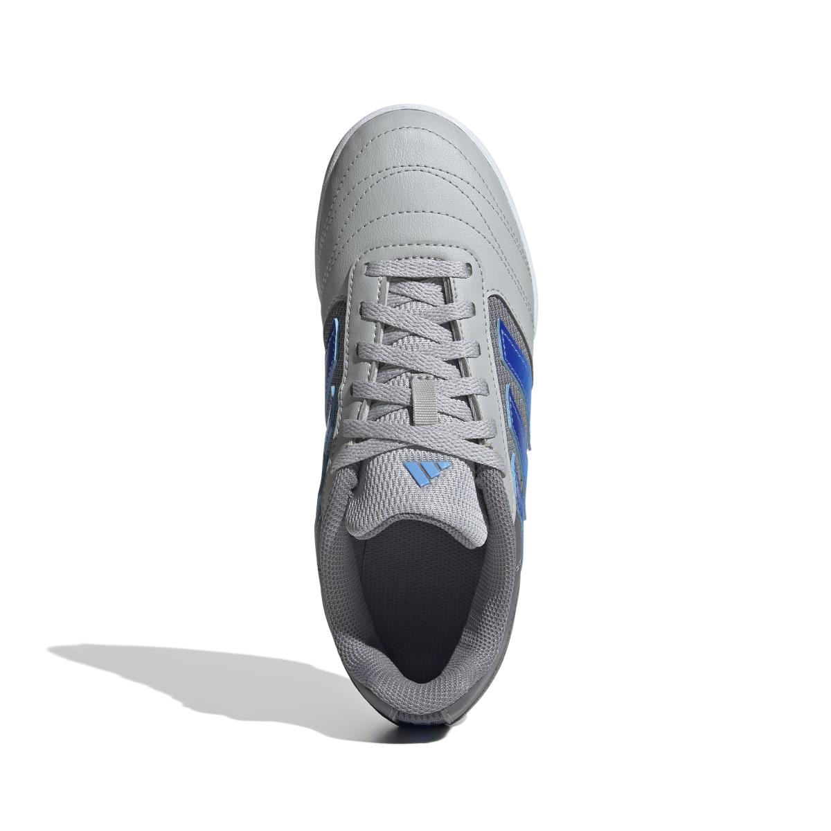 product/a/d/adidas_ie7560_2_footwear_photography_top_portrait_view_white.jpg