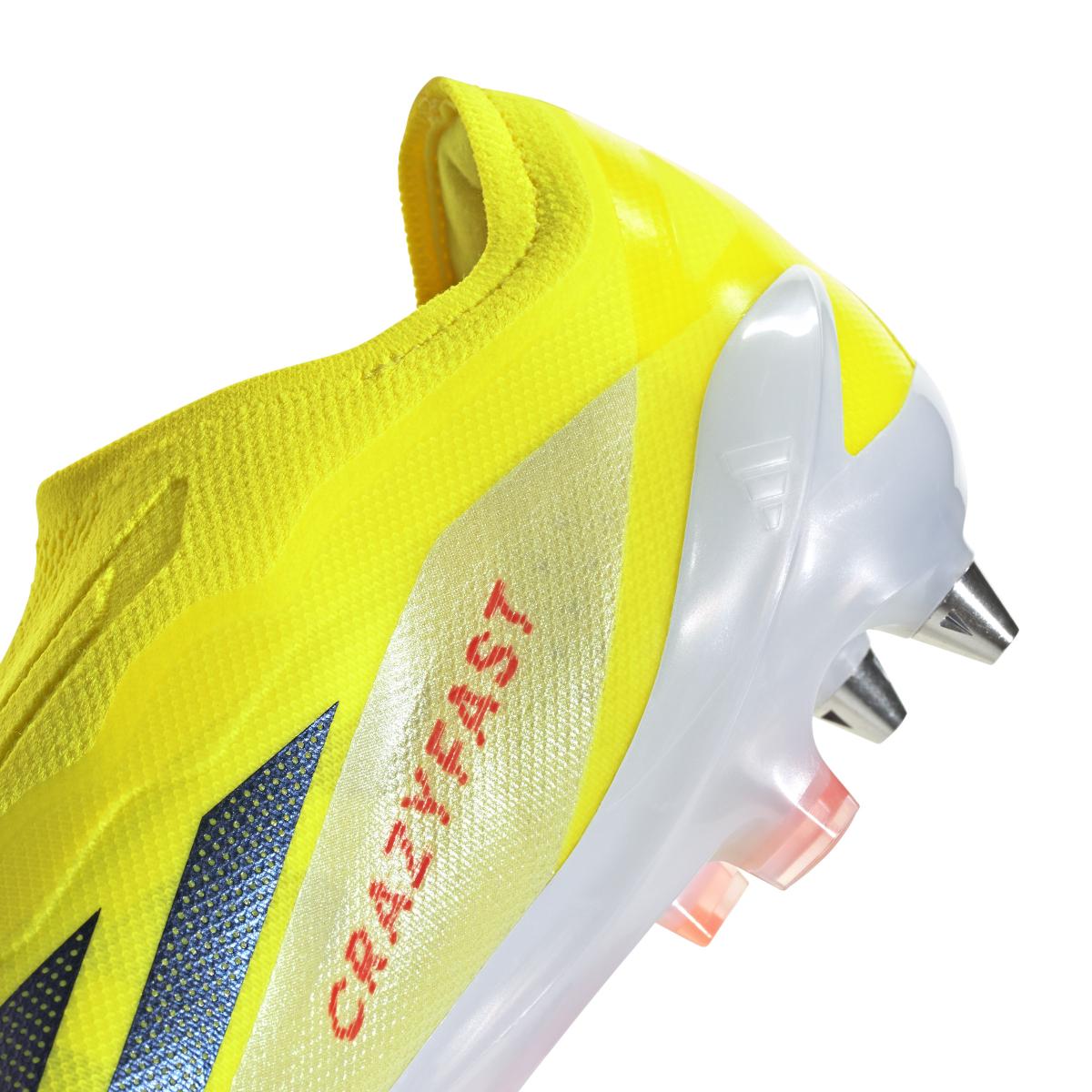 product/a/d/adidas_if0662_9_footwear_photography_detail_view_3_white.jpg