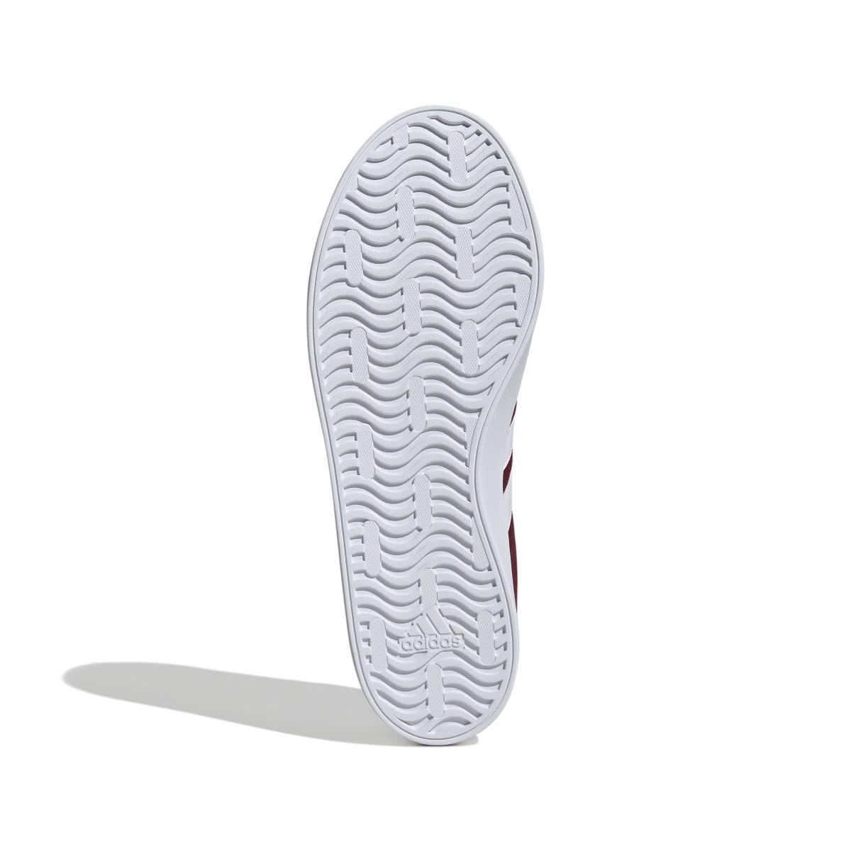 product/a/d/adidas_if4457_4_footwear_photography_bottom_view_white.jpg