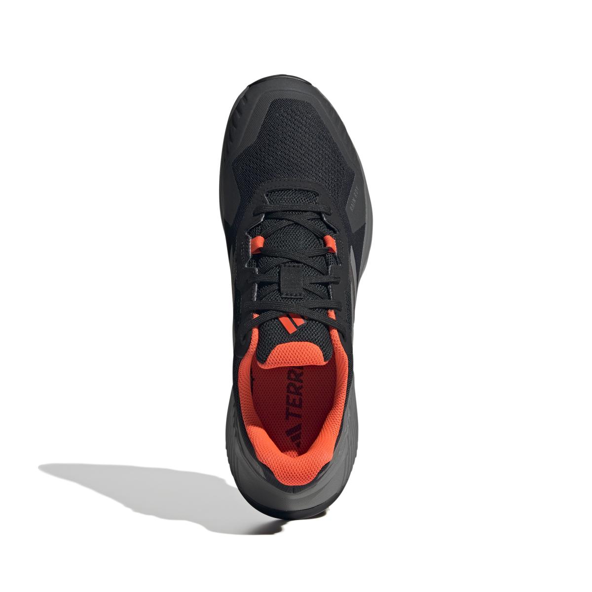 product/a/d/adidas_if5016_3_footwear_photography_top_portrait_view_white.jpg