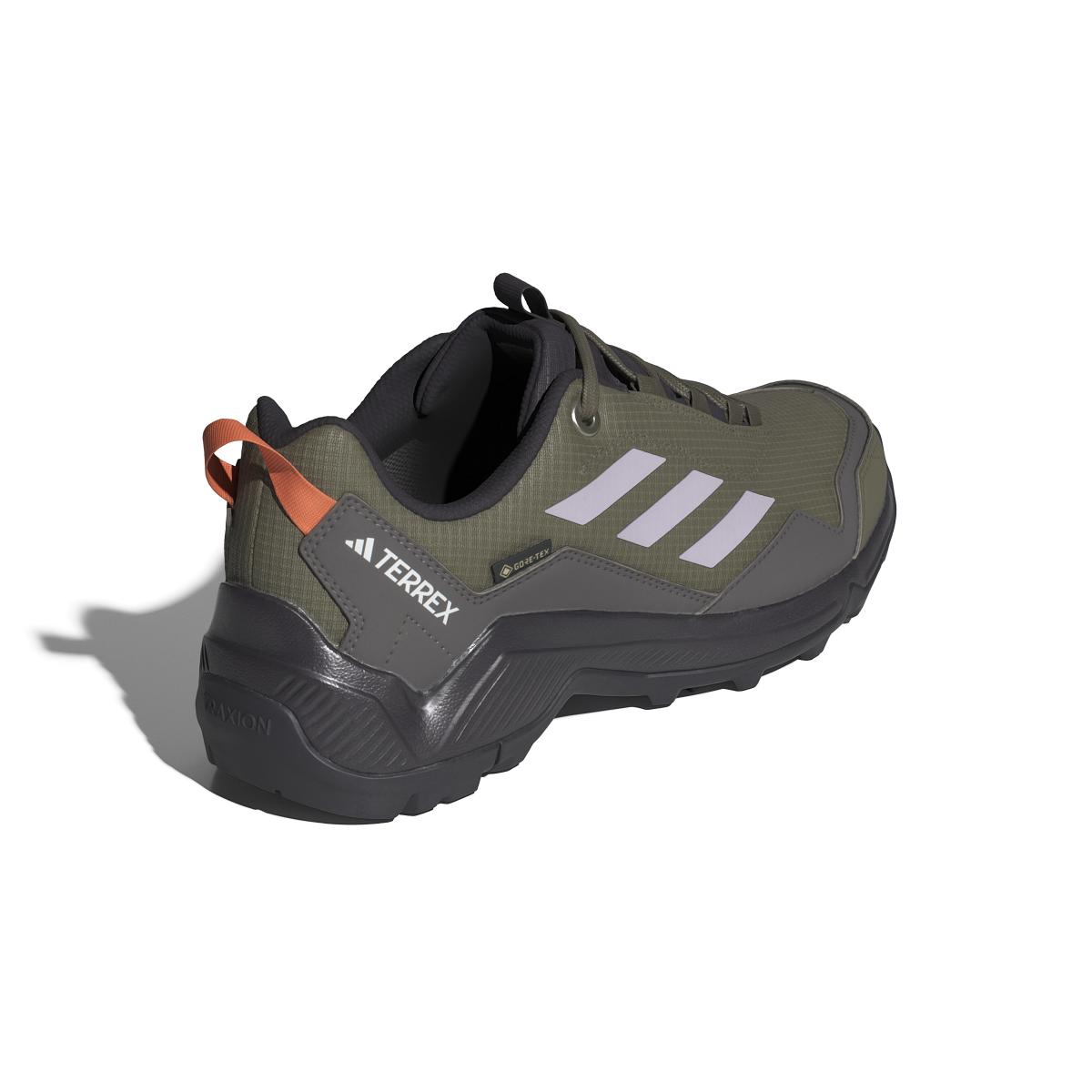 product/a/d/adidas_ig8861_7_footwear_photography_back_lateral_top_view_white.jpg