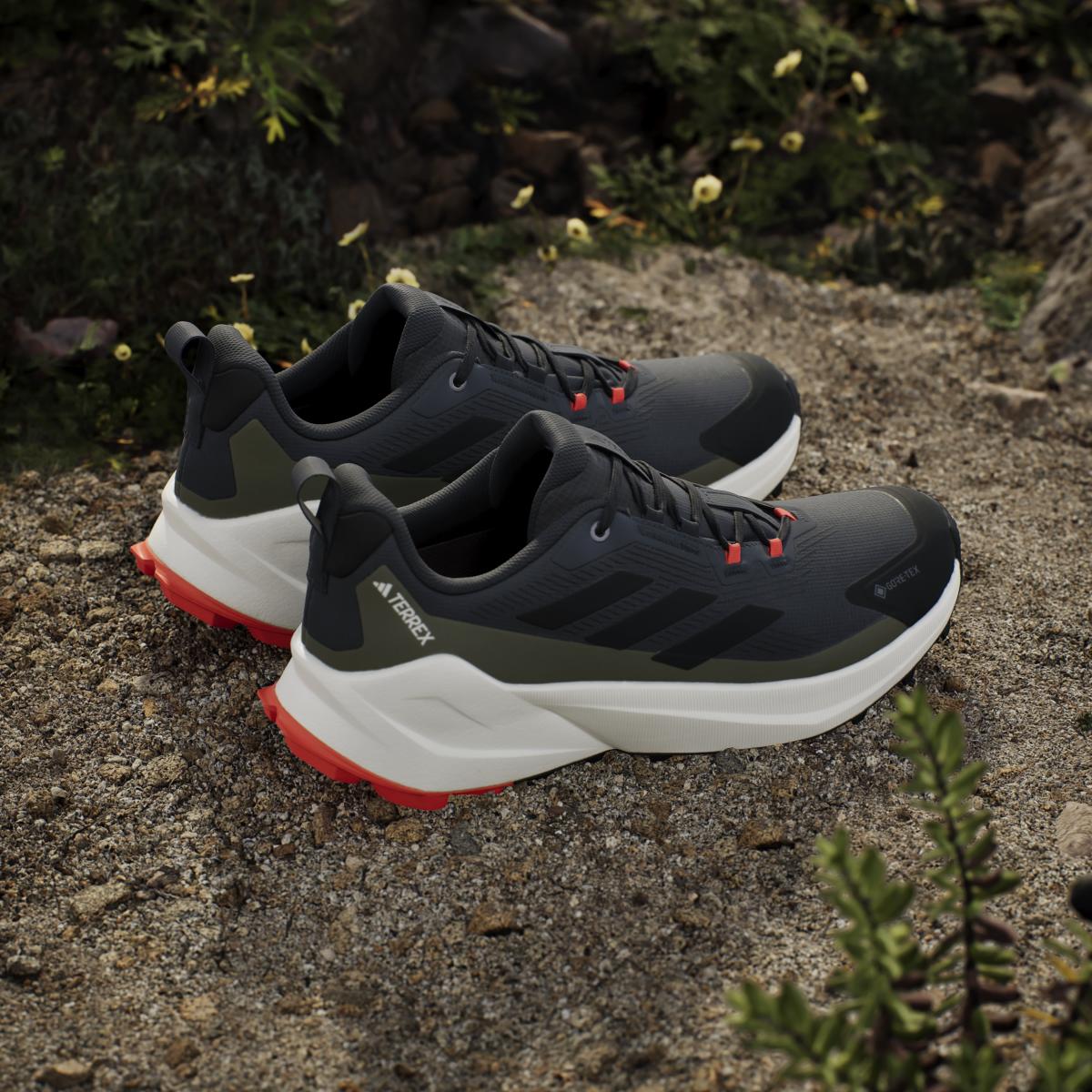 product/a/d/adidas_ih3737_19_footwear_photography_heromrktng_view_6-nw091625.jpg