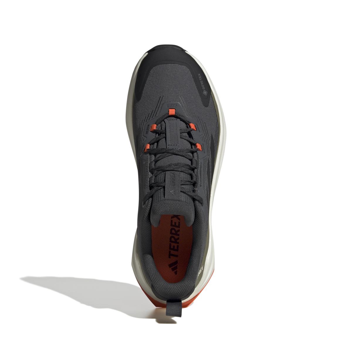 product/a/d/adidas_ih3737_3_footwear_photography_top_portrait_view_white-nw091625.jpg