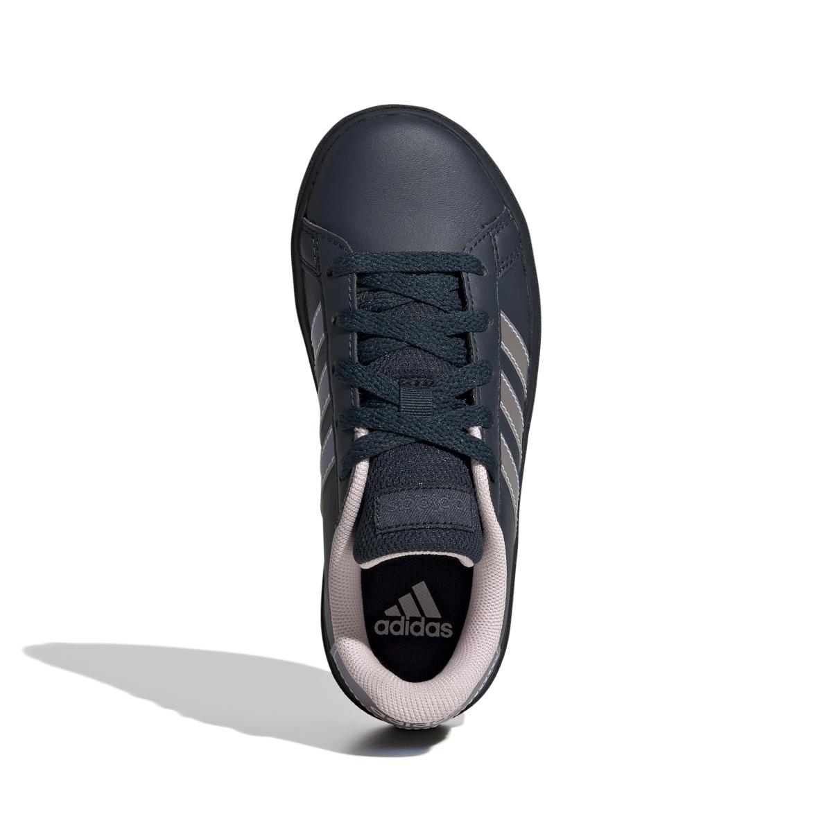 product/a/d/adidas_ih4888_3_footwear_photography_top_portrait_view_white.jpg