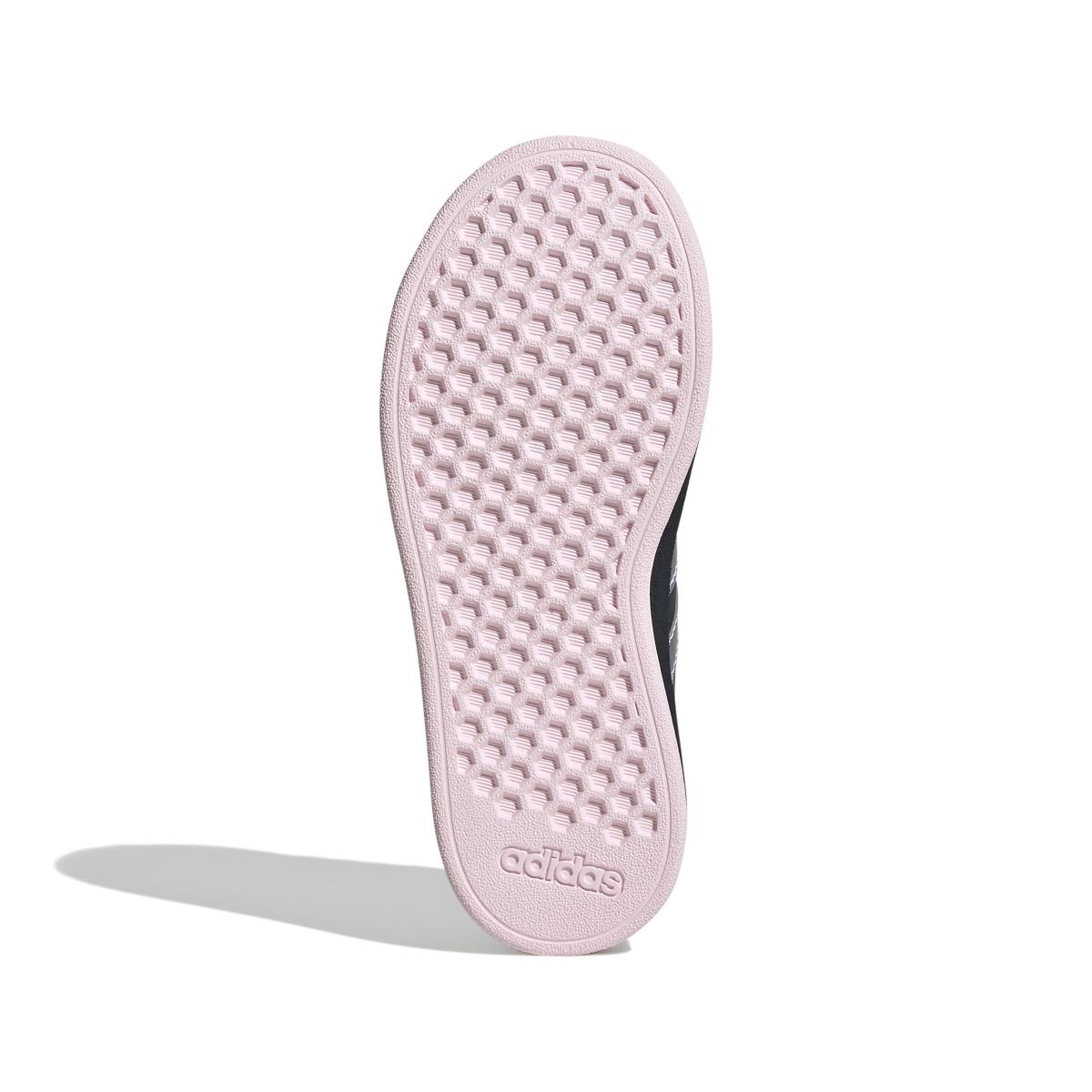 product/a/d/adidas_ih4888_4_footwear_photography_bottom_view_white.jpg