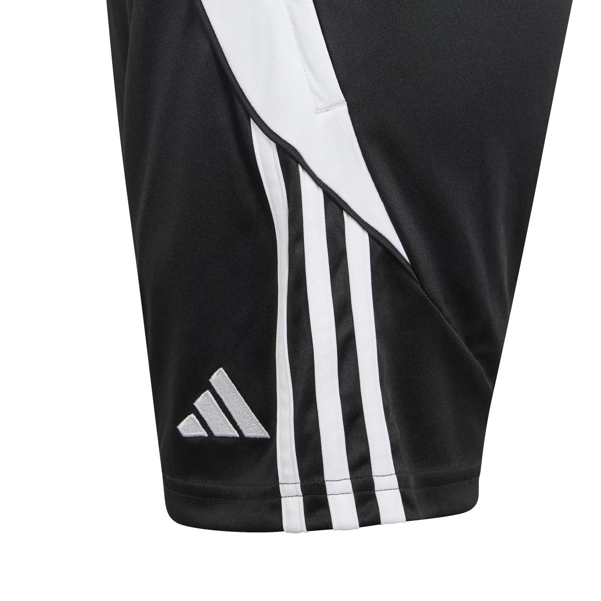 product/a/d/adidas_ij7666_4_apparel_photography_detail_view_1_white.jpg