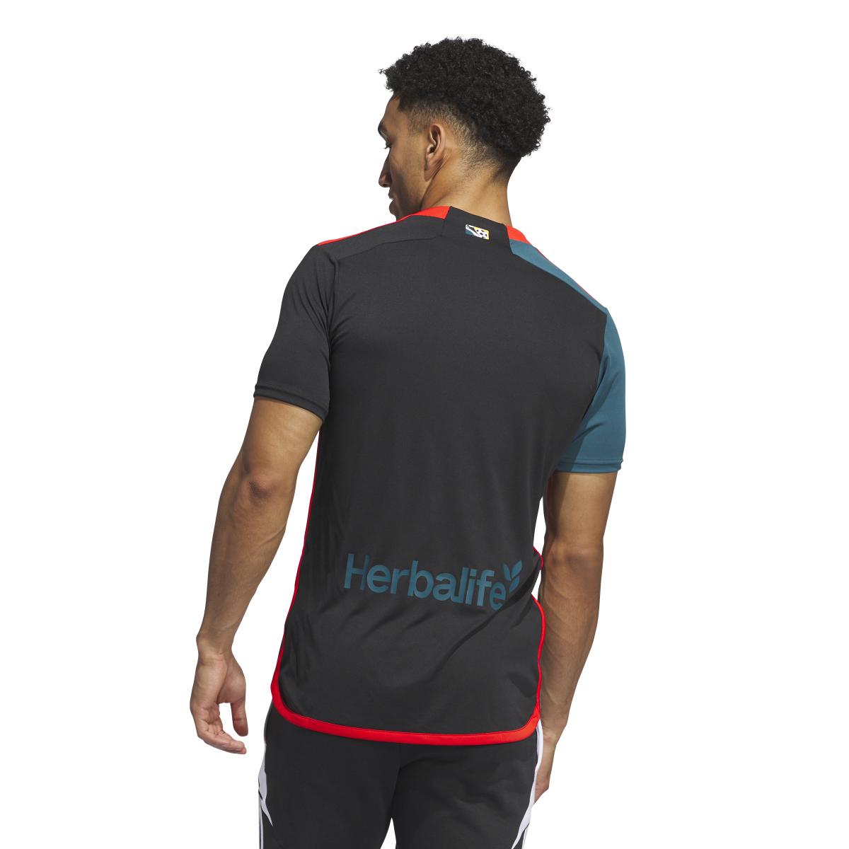 product/a/d/adidas_in4290_6_apparel_on_model_back_view_white.jpg