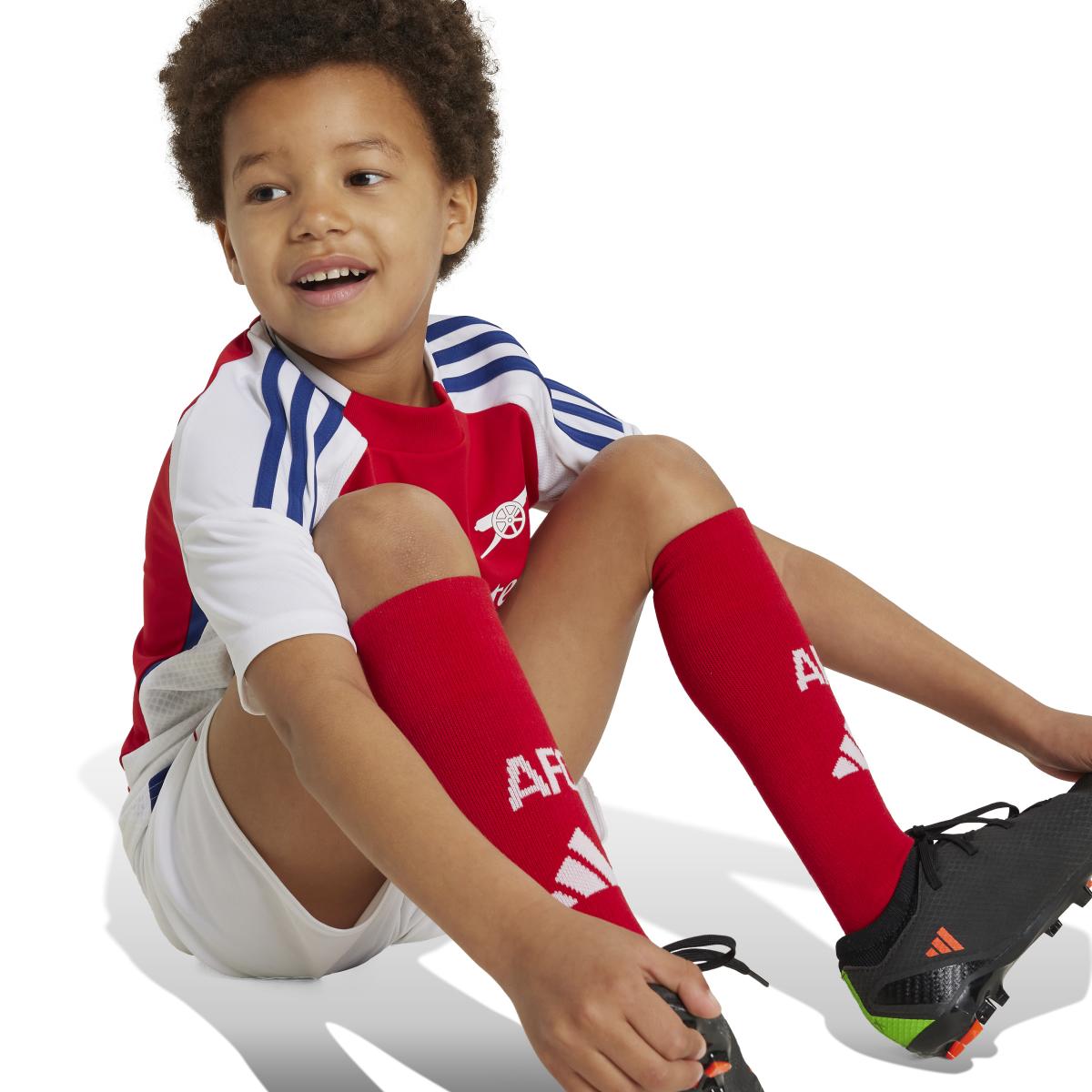 product/a/d/adidas_is8146_11_apparel_on_model_detail_view_2_white.jpg