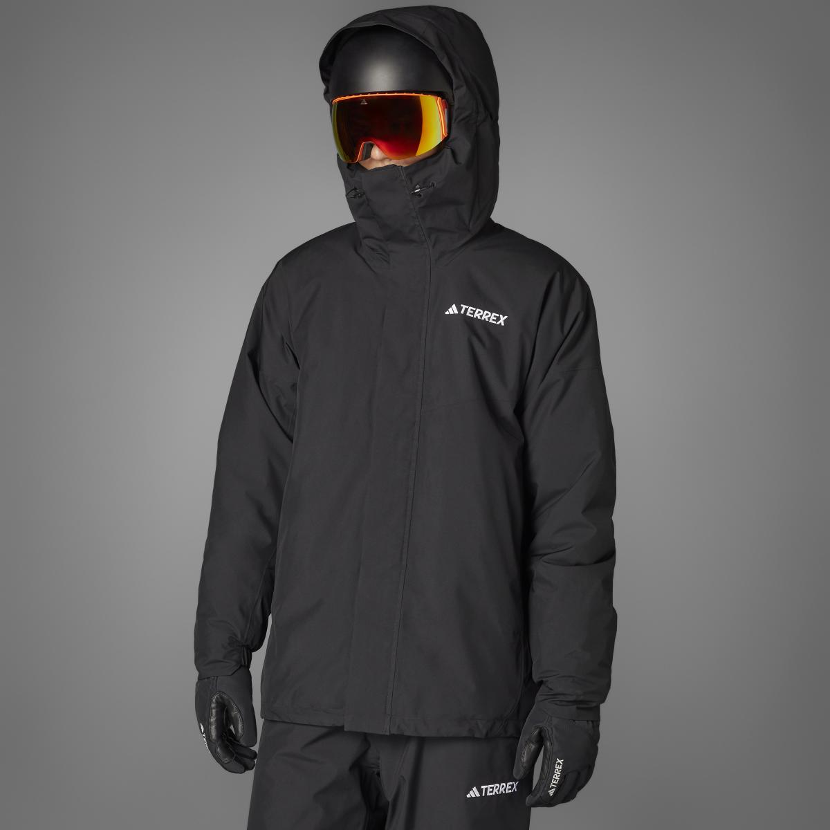 product/a/d/adidas_it3207_5_apparel_photography_heromrktng_view_1.jpg