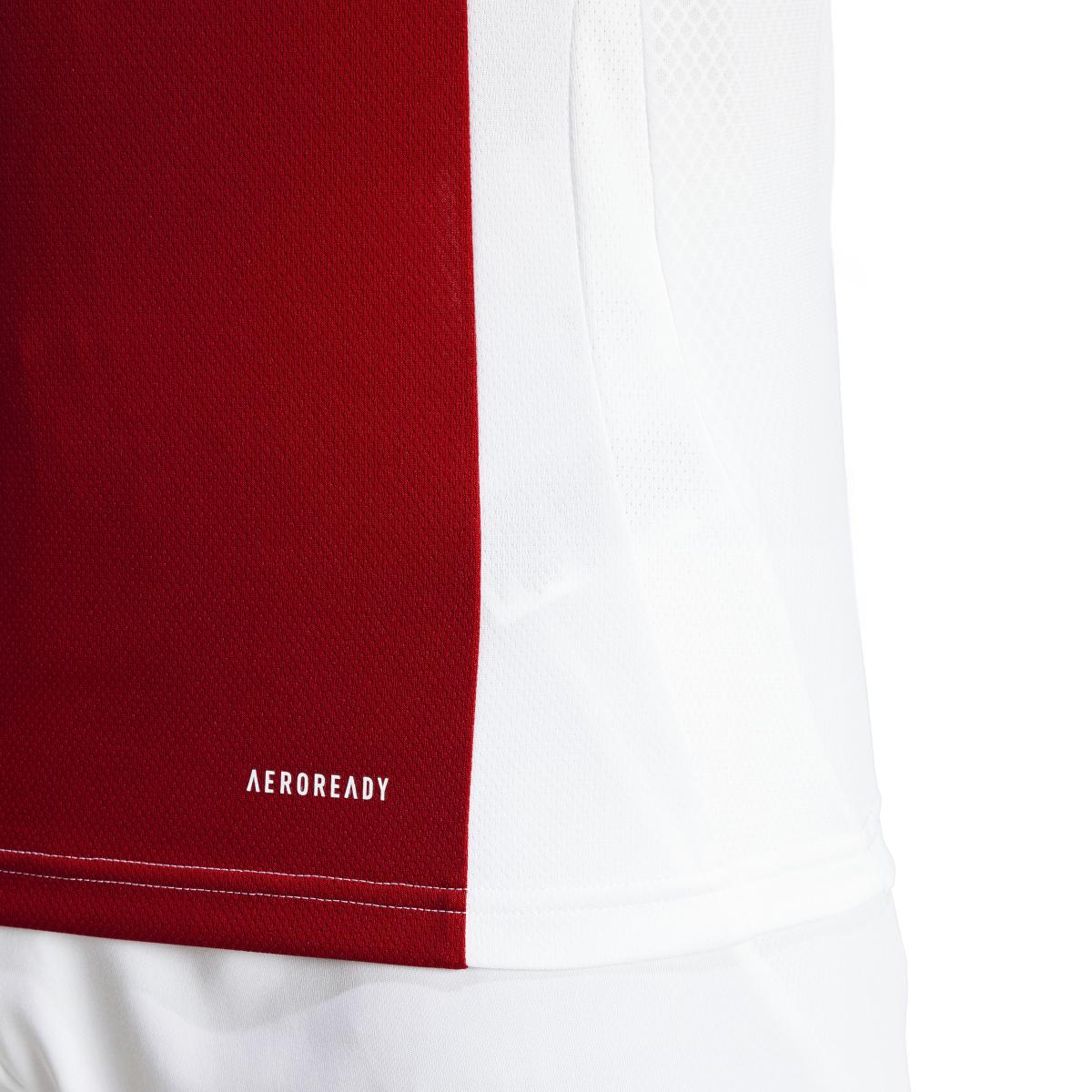 product/a/d/adidas_it6168_9_apparel_on_model_detail_view_2_white.jpg