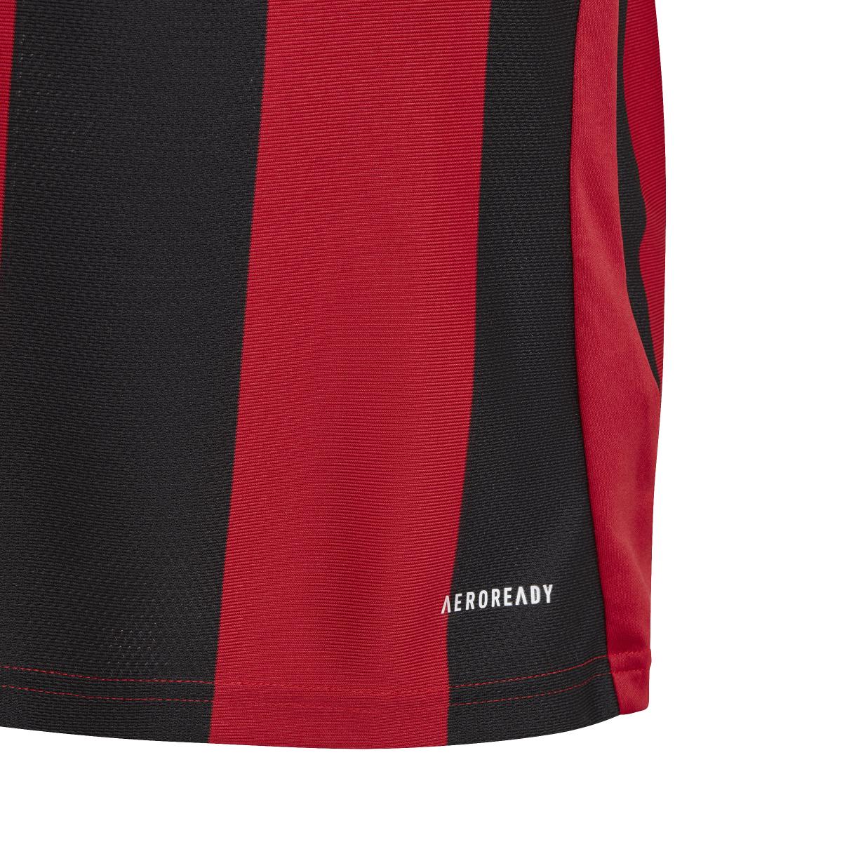 product/a/d/adidas_iw2131_3_apparel_photography_detail_view_1_white-nw032624.jpg
