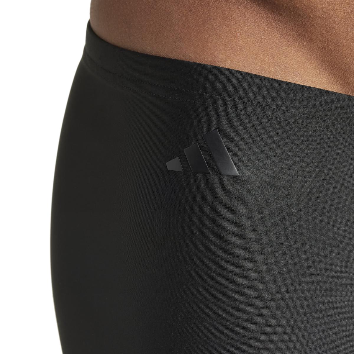product/a/d/adidas_iw8464_7_apparel_on_model_detail_view_2_white.jpg