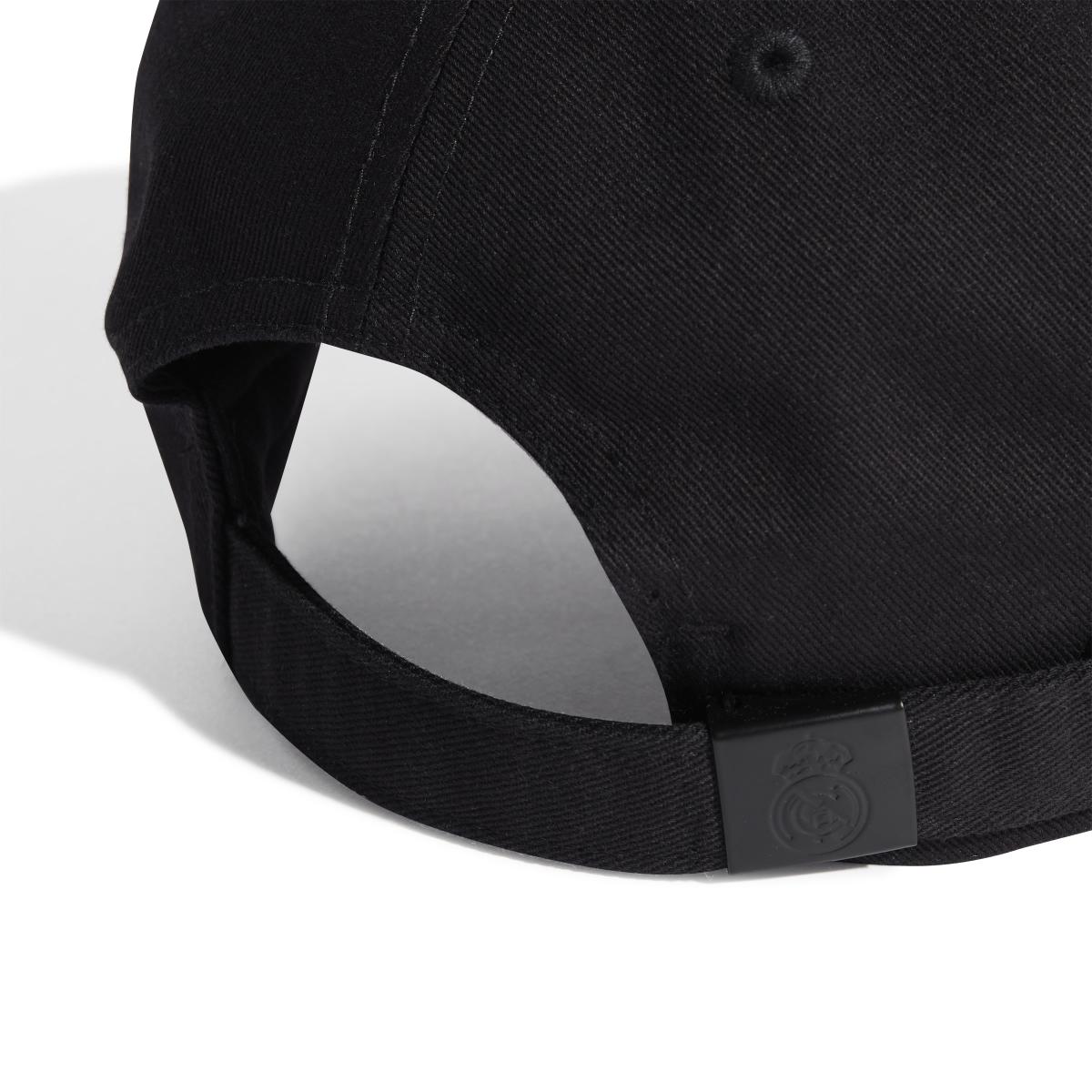 product/a/d/adidas_iy0451_3_hardware_photography_detail_view_2_white.jpg