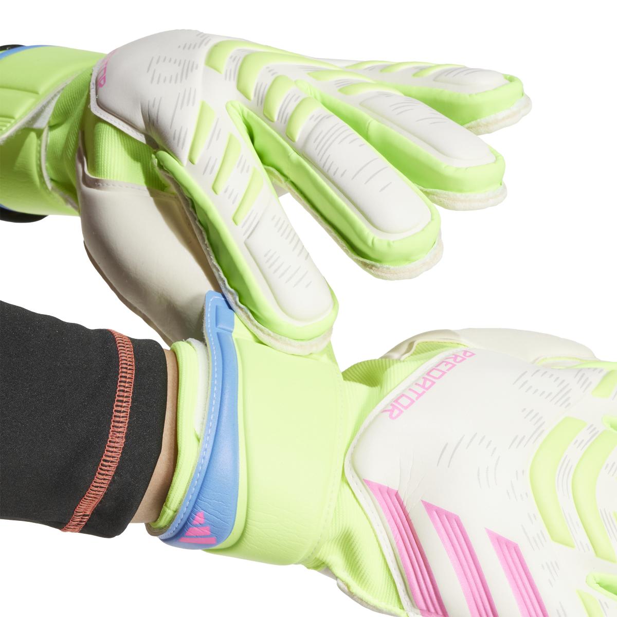 product/a/d/adidas_jh3803_3_hardware_on_model_detail_view_2_white.jpg