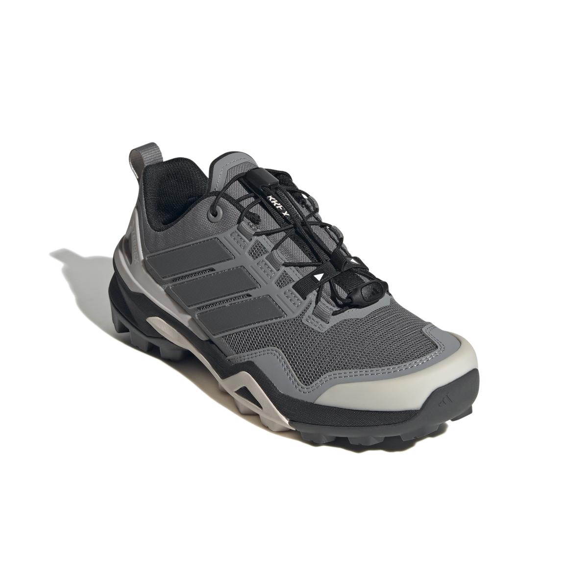 product/a/d/adidas_jh6393_6_footwear_photography_front_lateral_top_view_white.jpg