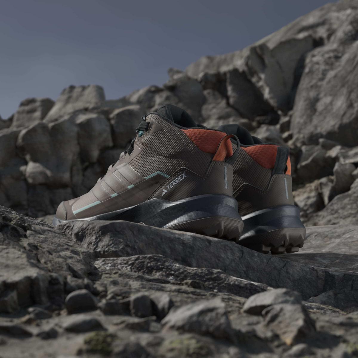product/a/d/adidas_jh7808_19_footwear_photography_heromrktng_view_6-nw091625.jpg