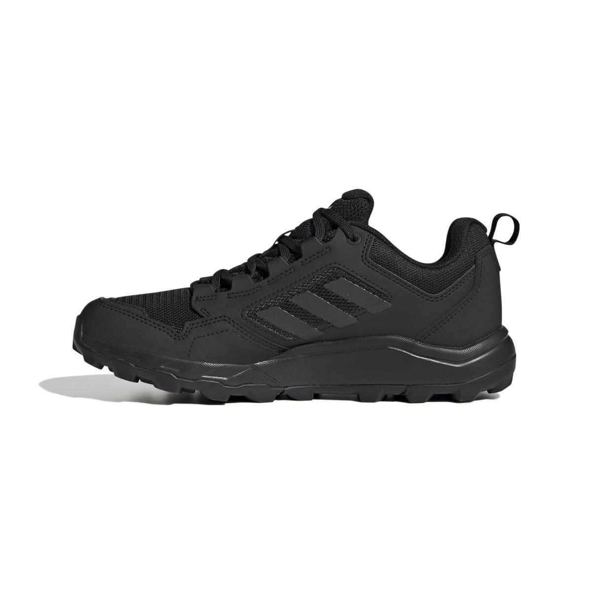 product/a/d/adidas_ji1307_5_footwear_photography_side_medial_center_view_white-nw091625.jpg