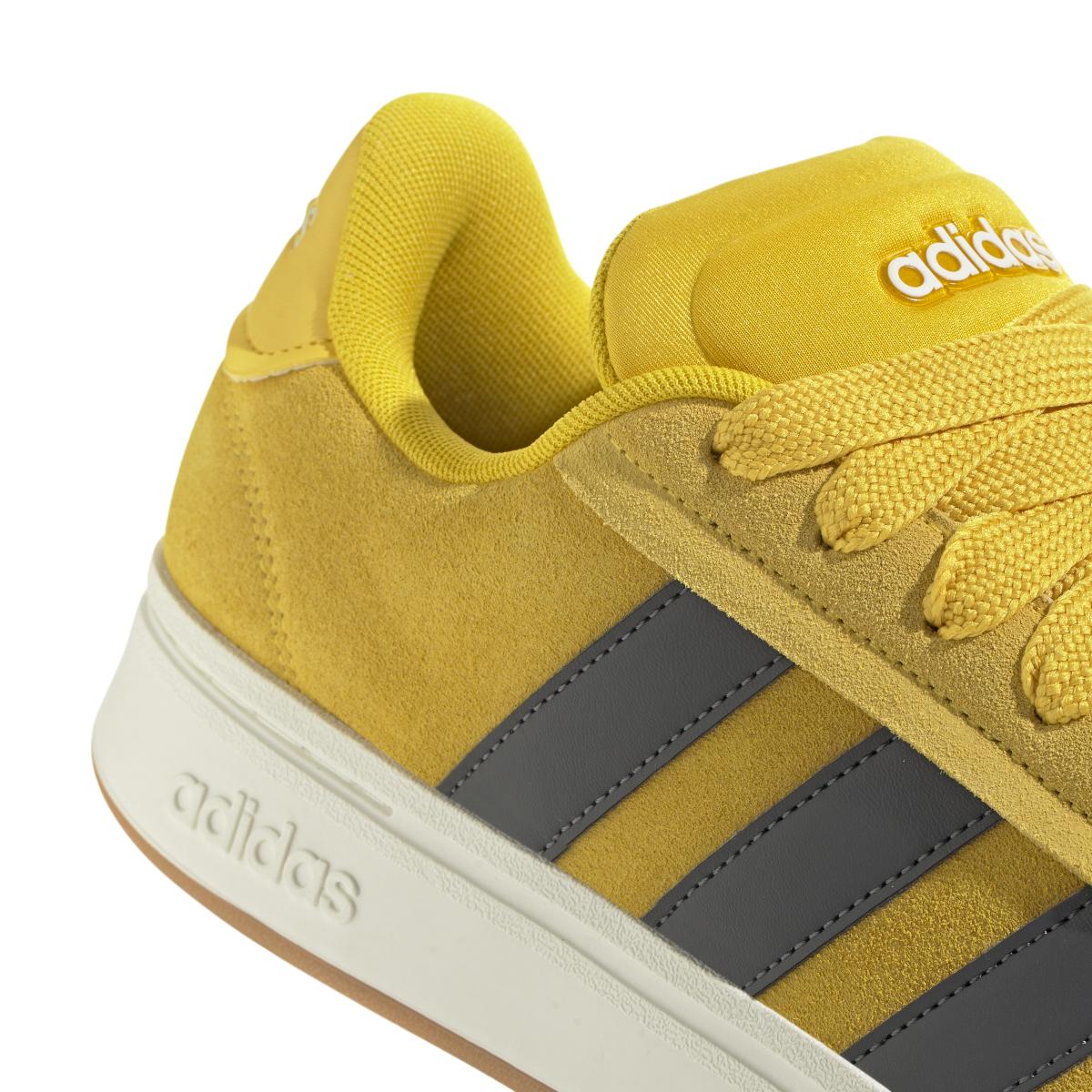 product/a/d/adidas_ji1711_utiyel-gresix-gum3_17.jpg