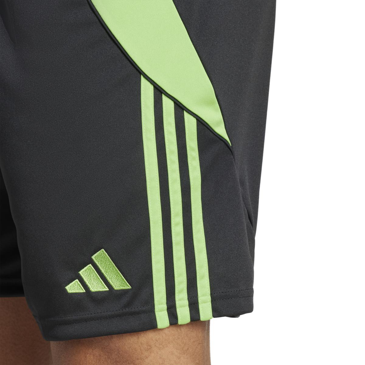 product/a/d/adidas_jj1160_black-seluli_7.jpg