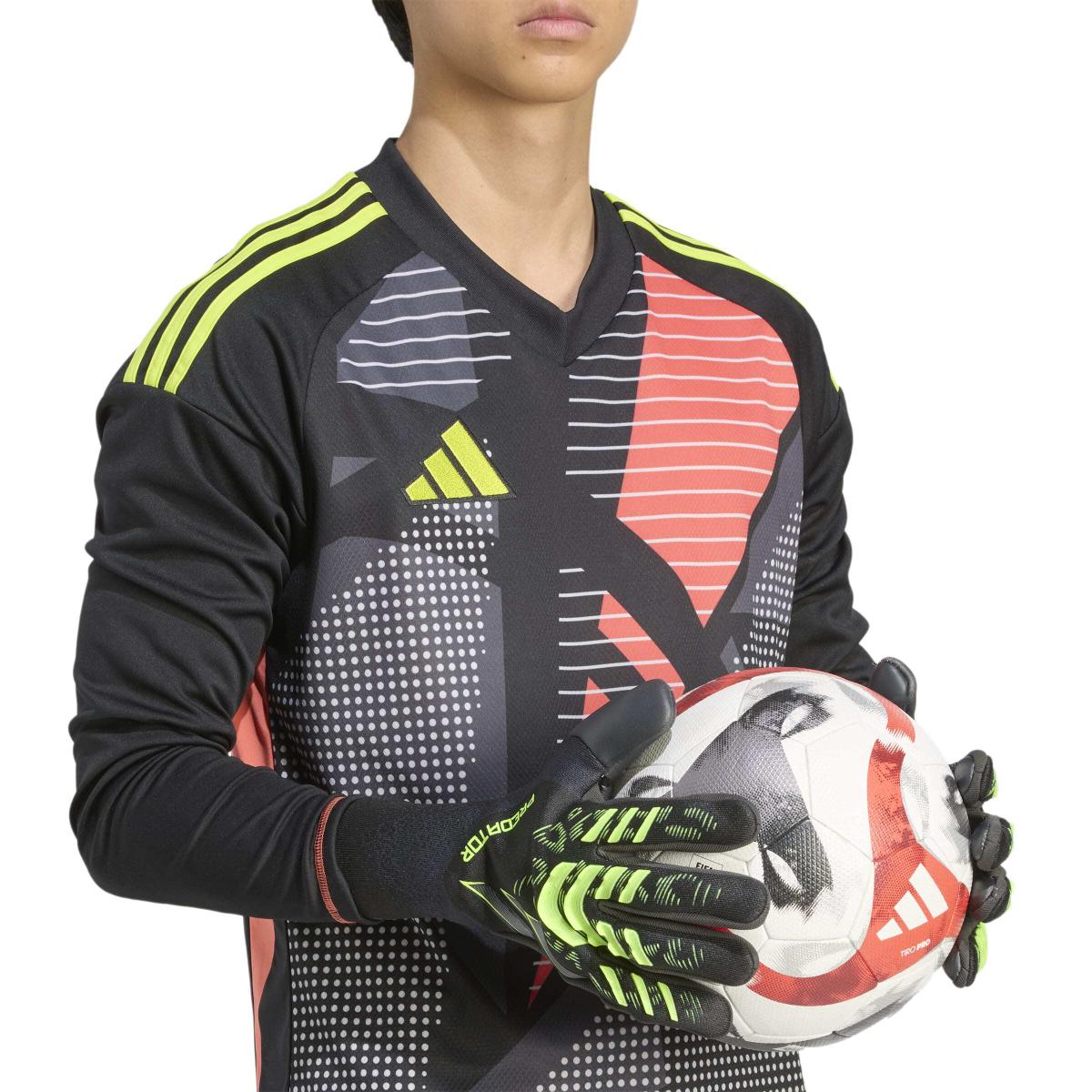 product/a/d/adidas_jj3531_5_hardware_on_model_detail_view_4_white.jpg