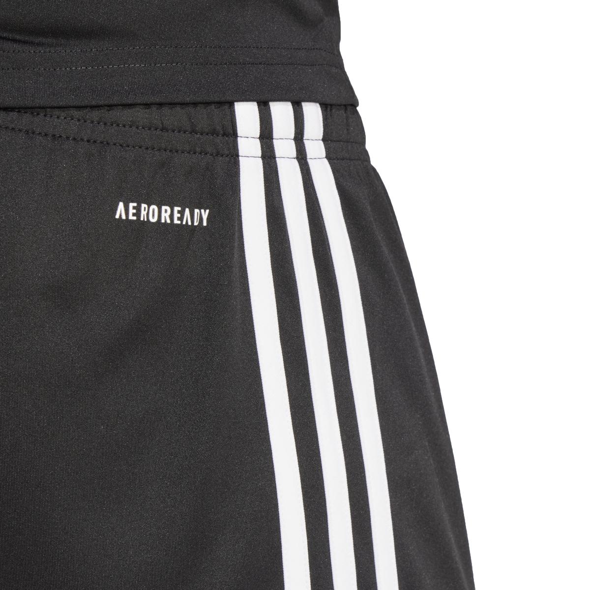 product/a/d/adidas_jn5469_9_apparel_on_model_detail_view_2_white.jpg