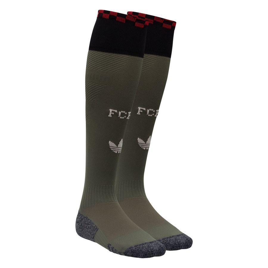 product/a/d/adidas_jp2337_basgrn_1.jpg