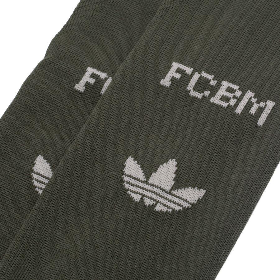 product/a/d/adidas_jp2337_basgrn_3.jpg