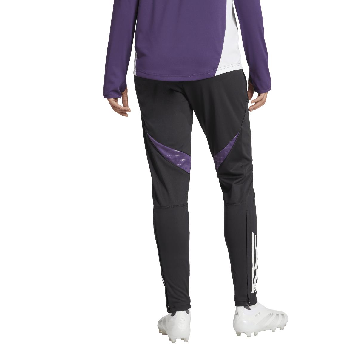product/a/d/adidas_jp3119_black-aurplu-black_3.jpg
