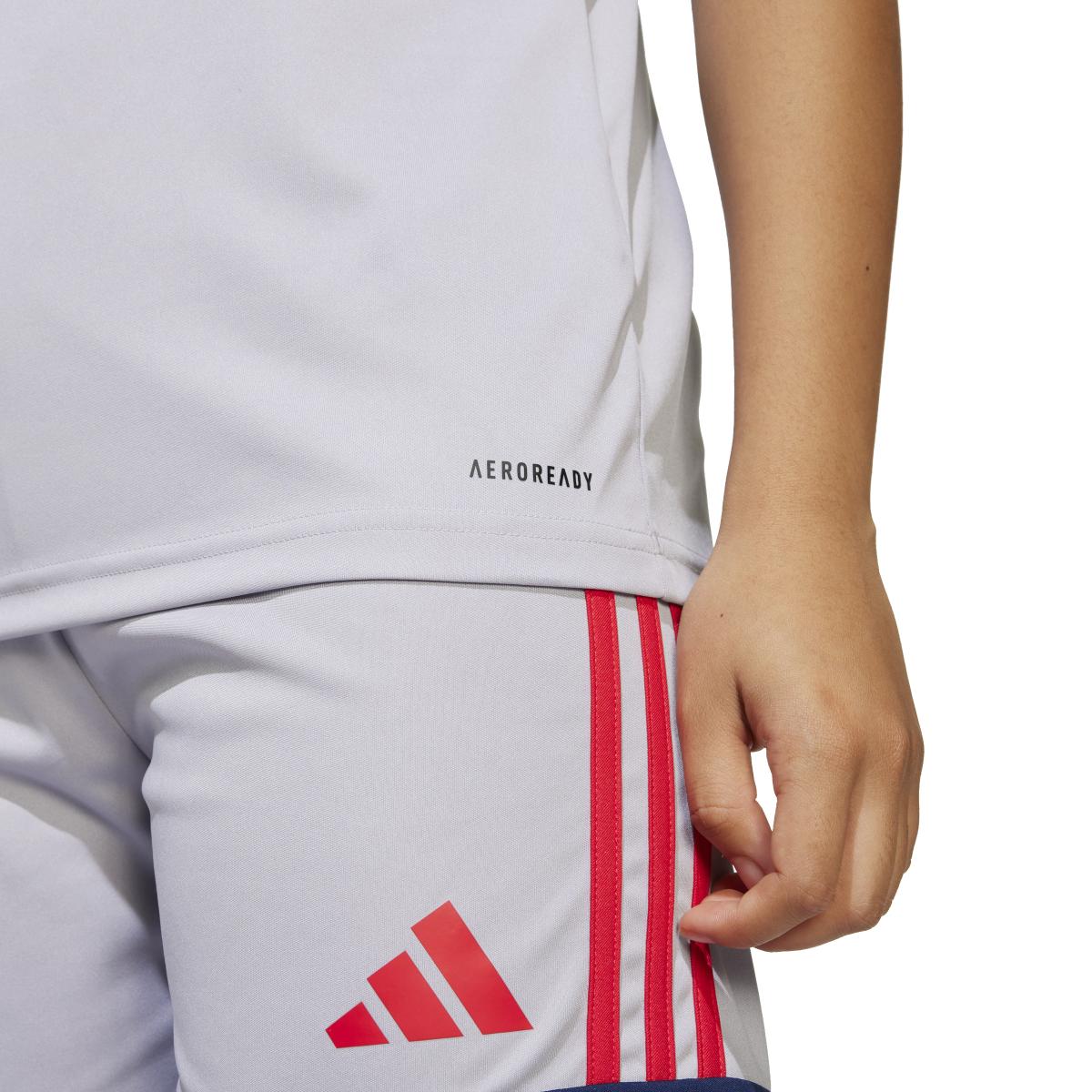 product/a/d/adidas_jp3413_glogry-tenabl-purrub_7.jpg