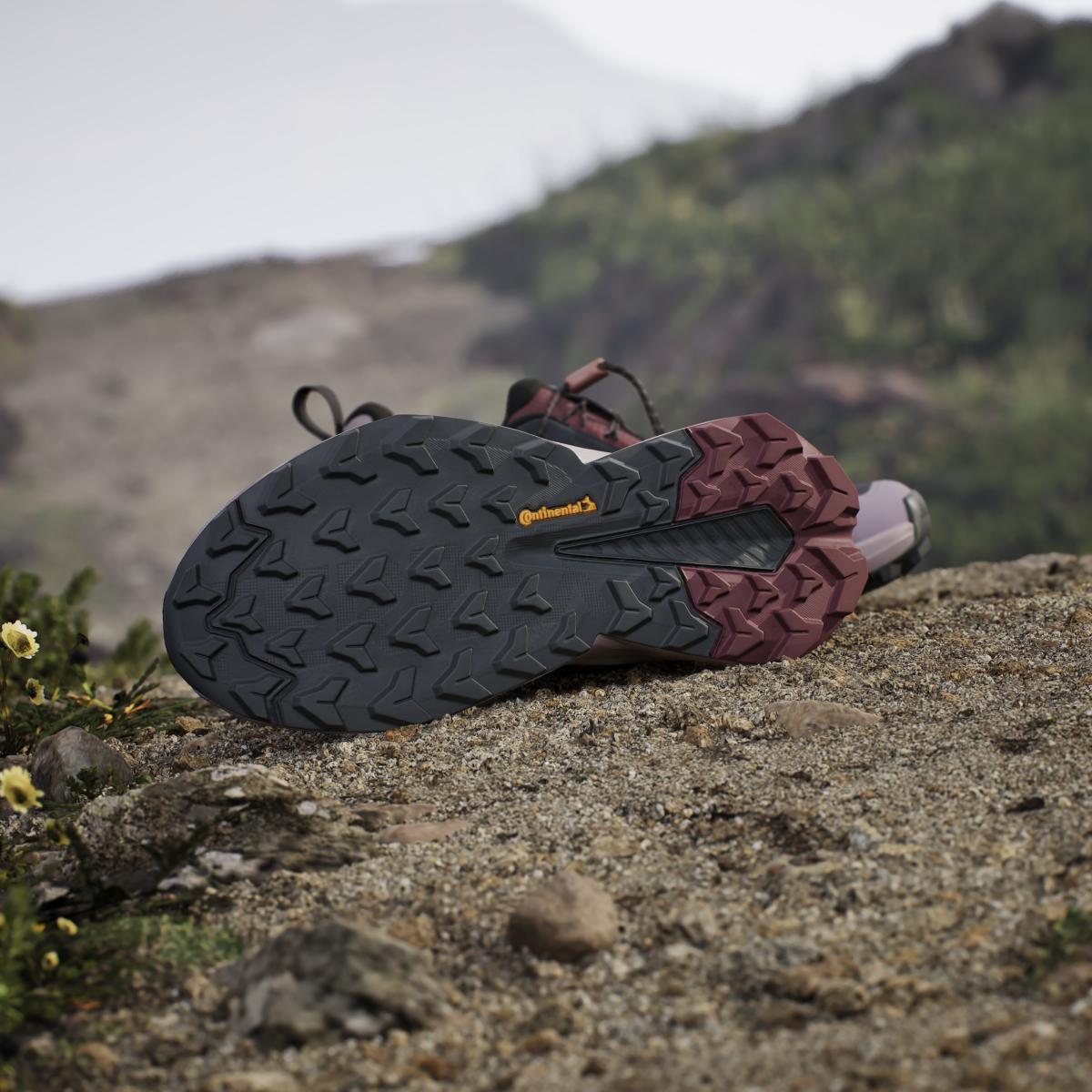 product/a/d/adidas_jp5241_17_footwear_photography_heromrktng_view_4-nw091625.jpg
